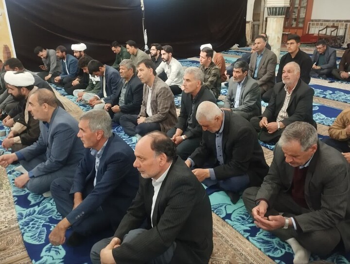 تصاویر/ اقامه نمازجمعه شهر لیلان
