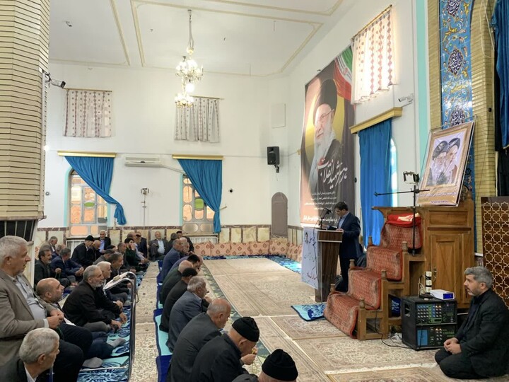 تصاویر/ اقامه نمازجمعه شهر لیلان