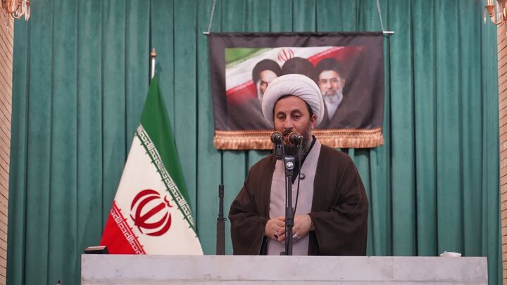 تصاویر/  اقامه نماز جمعه خوی