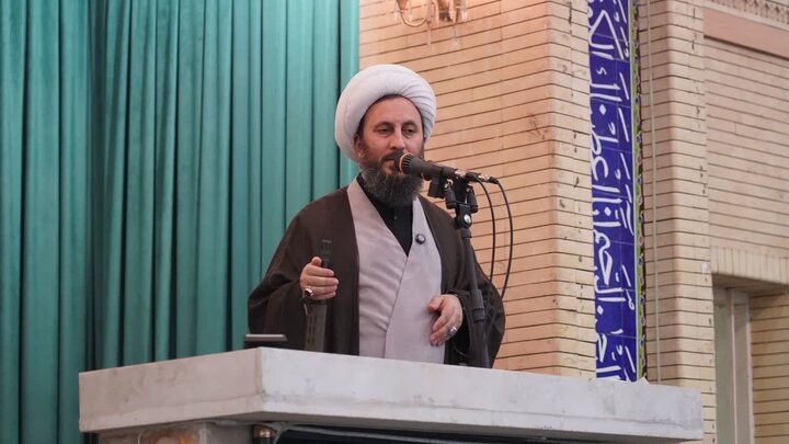 تصاویر/  اقامه نماز جمعه خوی