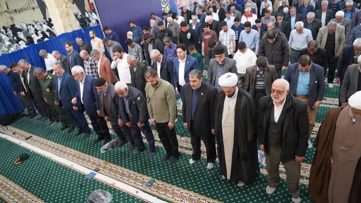 تصاویر/  اقامه نماز جمعه خوی