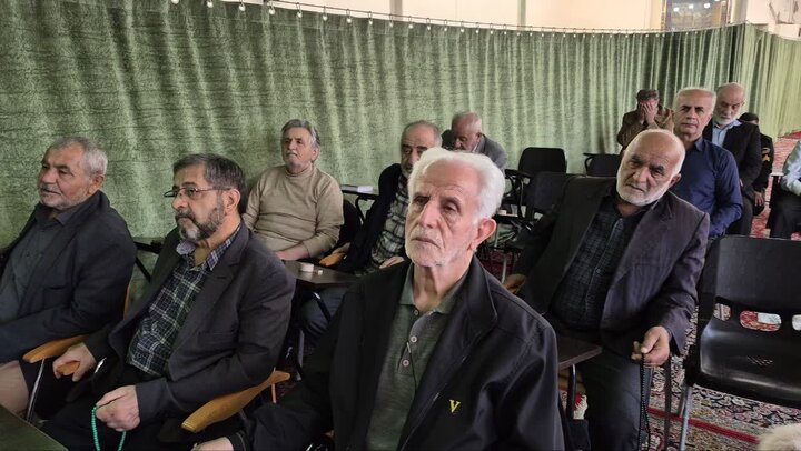 تصاویر/ برپایی نماز جمعه لاریجان به امامت حجت الاسلام و المسلمین شکری