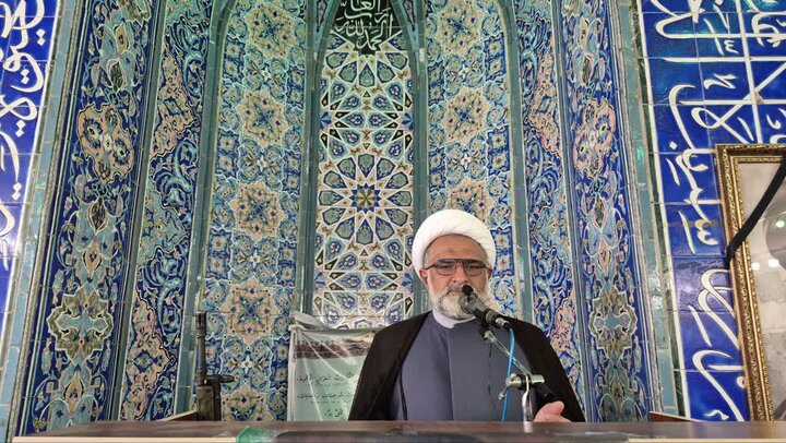 تصاویر/ برپایی نماز جمعه لاریجان به امامت حجت الاسلام و المسلمین شکری