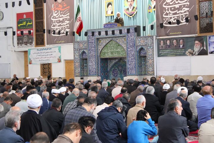 تصاویر/ برپایی نماز جمعه شهرستان آمل به امامت حجت الاسلام و المسلمین یعقوبیان