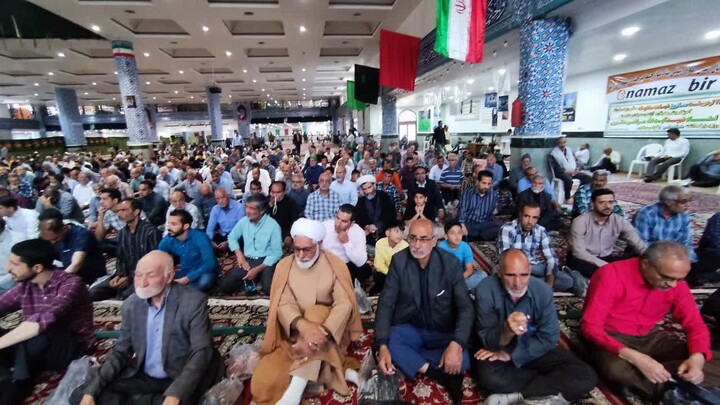 تصاویر| نماز جمعه عبادی سیاسی بیرجند