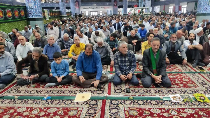 تصاویر| نماز جمعه عبادی سیاسی بیرجند