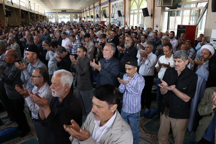 تصاویر/ اقامه پرشکوه نماز جمعه چهار دانگه به امامت حجت الاسلام و المسلمین سنجری و با حضور پرشکوه مردم خداجوی