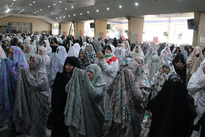 تصاویر/ اقامه پرشکوه نماز جمعه چهار دانگه به امامت حجت الاسلام و المسلمین سنجری و با حضور پرشکوه مردم خداجوی