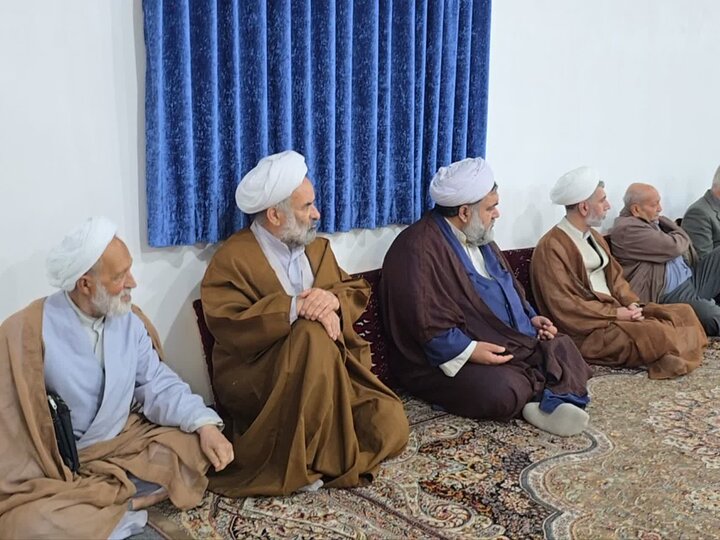 تصاویر/ حضور خادمیاران رضوی (ع) در دفتر امام جمعه بهشهر