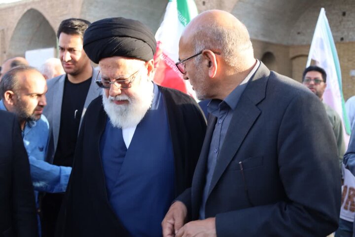 تصاویر/ آیین بدرقه و خاکسپاری شهید فاطمه موحدان دختر دانش آموز جانفدای ایران