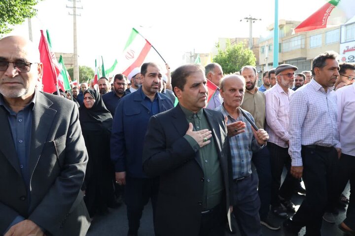 تصاویر/ آیین بدرقه و خاکسپاری شهید فاطمه موحدان دختر دانش آموز جانفدای ایران