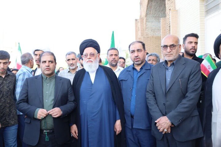 تصاویر/ آیین بدرقه و خاکسپاری شهید فاطمه موحدان دختر دانش آموز جانفدای ایران