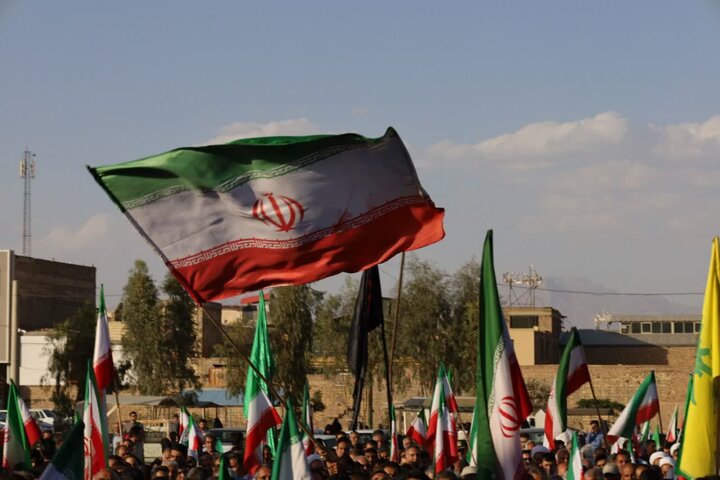 تصاویر/ آیین بدرقه و خاکسپاری شهید فاطمه موحدان دختر دانش آموز جانفدای ایران