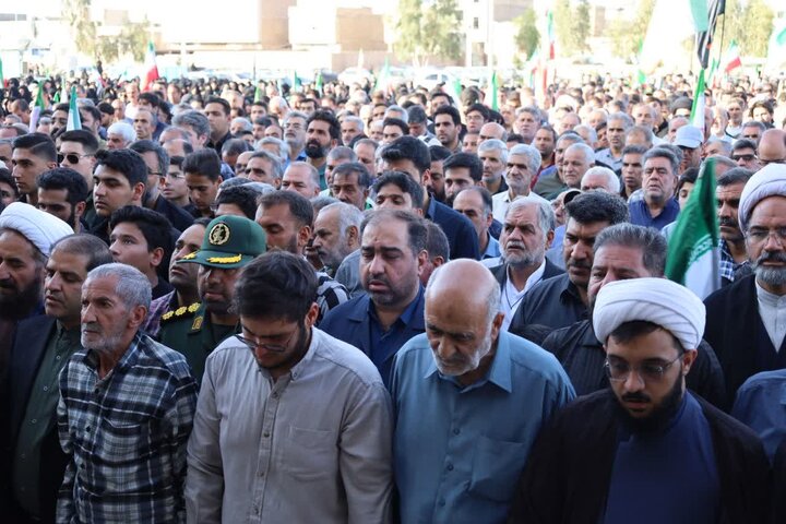 تصاویر/ آیین بدرقه و خاکسپاری شهید فاطمه موحدان دختر دانش آموز جانفدای ایران