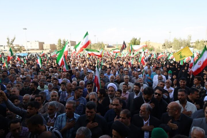 تصاویر/ آیین بدرقه و خاکسپاری شهید فاطمه موحدان دختر دانش آموز جانفدای ایران