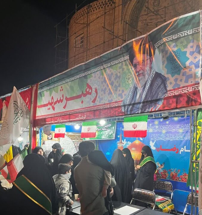 تصاویر/ اجتماع اهالی مسجد الرسول(ص) سعادت آباد تهران در شصت و دومین شب حماسه آفرینی