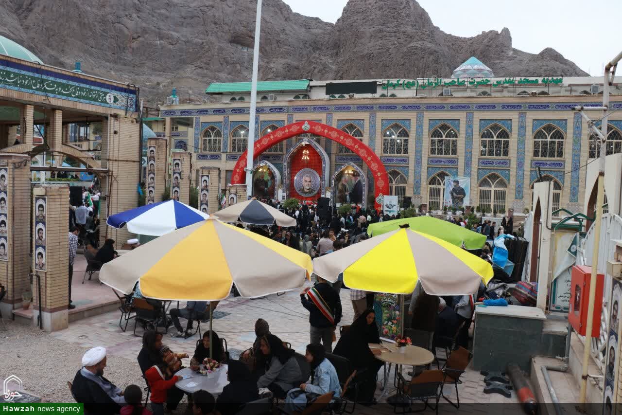 تصاویر/ کافه رستوران قرآنی در گلزار شهدای کرمان