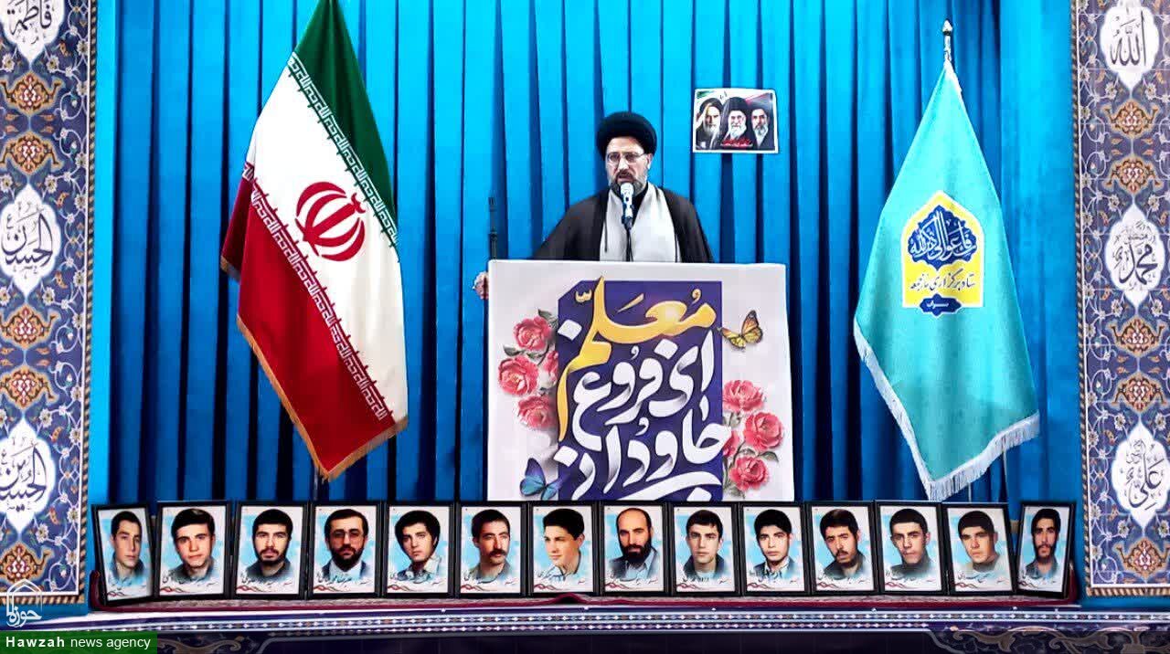 آینده خلیج فارس بدون حضور آمریکا رقم خواهد خورد / وحدت مردم و مسئولان، خنثی‌کننده توطئه‌های دشمن است