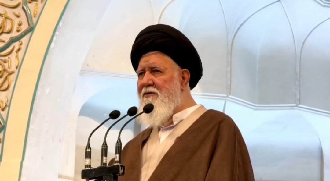 تنگه هرمز و فناوری هسته‌ای به هیچ‌وجه قابل مذاکره نیست