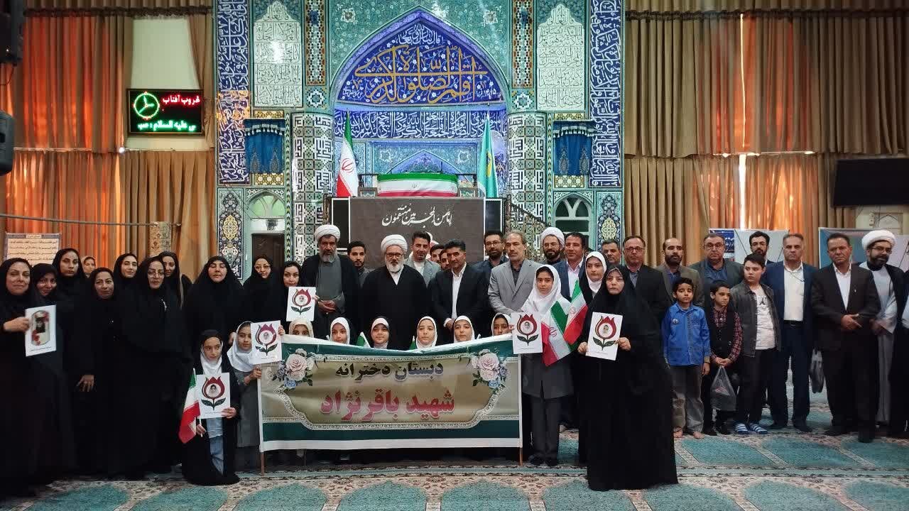 تصاویر/ اقامه نماز جمعه میاندوآب