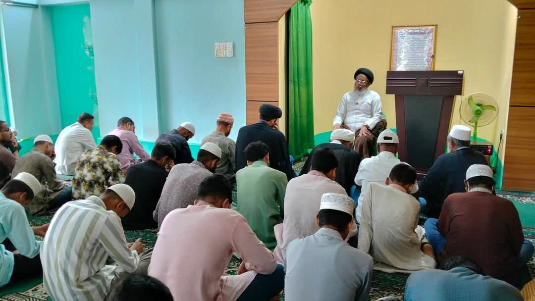 আলী লারিজানির শাহাদতের চল্লিশতম দিন উপলক্ষে শোকসভা ও দোয়া মাহফিল