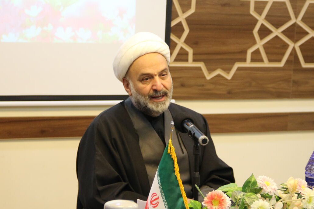 فیلم | رئیس دانشگاه طلوع مهر: طلاب در شب‌هایی که مردم در خیابان‌ها هستند، بصیرت‌افزایی کنند