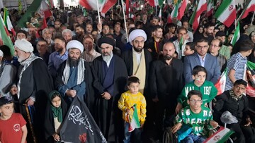 تصاویر/ اجتماع امت انقلابی بهارستان در شب شصت و سوم