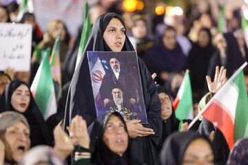 تصاویر/ اجتماع لبیک یا امام در بوشهر