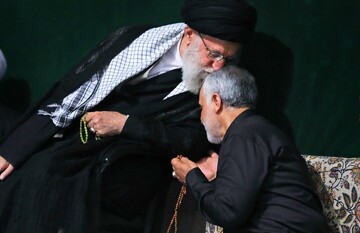 خانواده در تراز رهبری دینی؛ نگاهی اخلاقی و تربیتی به سیره امام خامنه‌ای