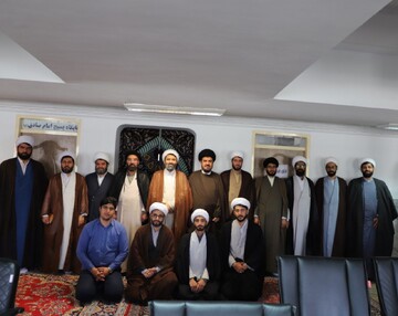 تصاویر / جلسه مدیران مدارس علمیه استان کردستان