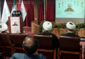 تصاویر/ آیین رونمایی از ترجمه عربی مجموعه چهل جلدی «چلچراغ حکمت»