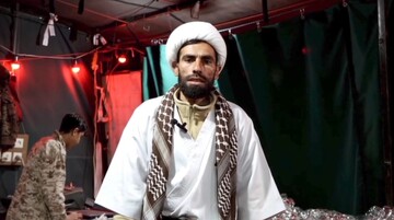فیلم| فعالیت طلاب و روحانیون مدرسه علمیه امام خمینی (ره) شهر اراک در میدان شهدا
