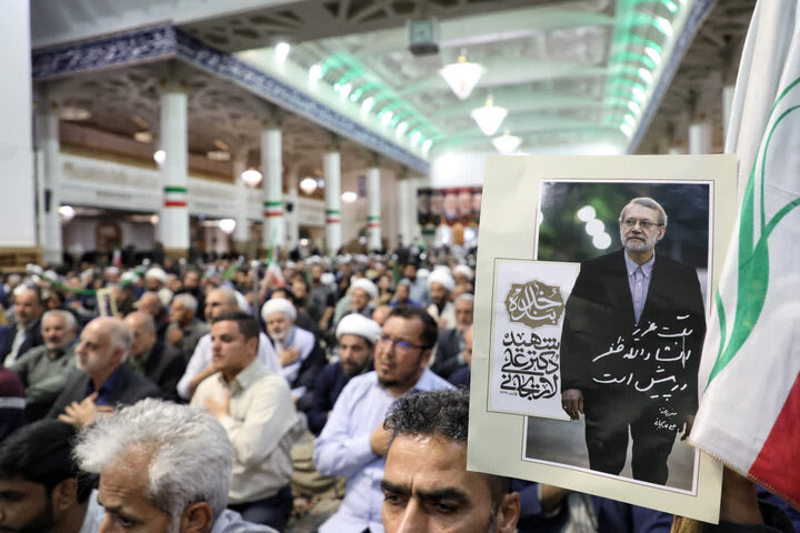 شہید لاریجانی کا حوزہ علمیہ پر گہرا یقین اور علماء و مراجع کے ساتھ ان کا تعلق برسوں کے اشتراک عمل اور مشترک فہم کا نتیجہ تھا
