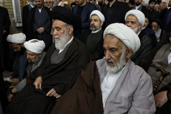 تصاویر/  مراسم ملّی اربعین شهید دکتر علی لاریجانی در حرم حضرت معصومه (س)
