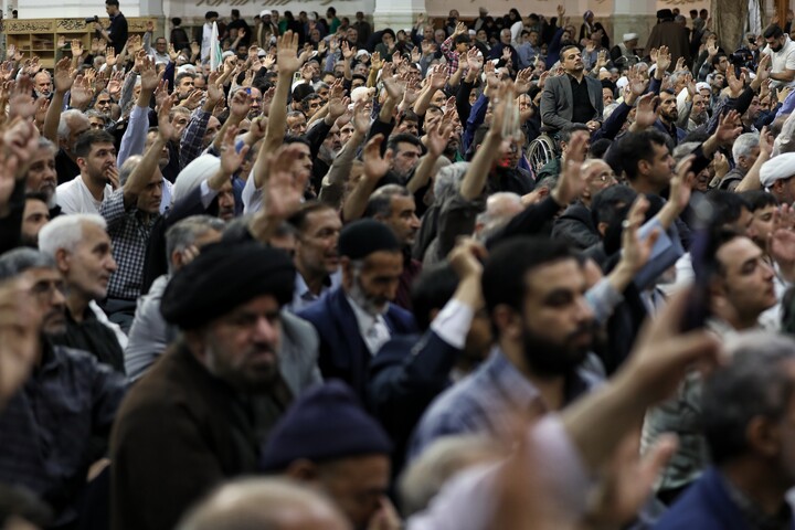 تصاویر/  مراسم ملّی اربعین شهید دکتر علی لاریجانی در حرم حضرت معصومه (س)