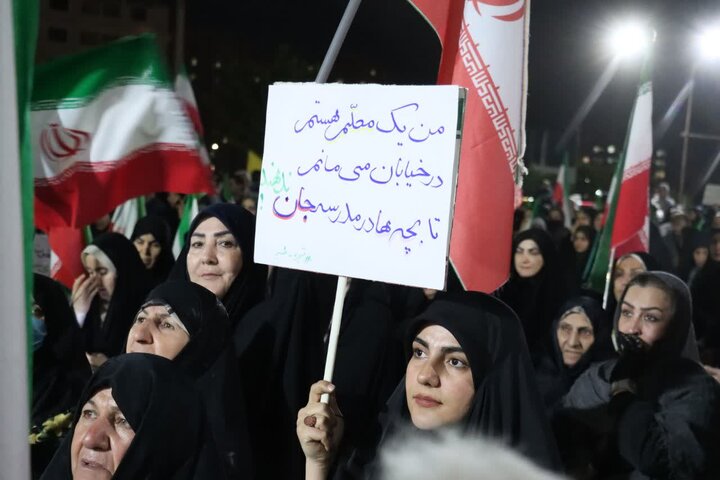 تصاویر/ شصت و دومین اجتماع شبانه مردمی در اسلامشهر
