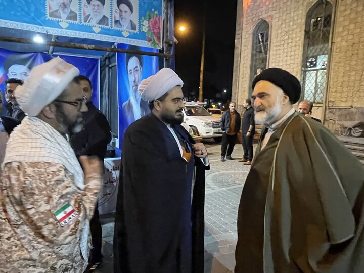 تصاویر/ حضور پرشکوه مردم نوشهر در اجتماع شبانه یازدهم اردیبهشت