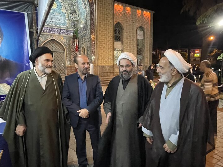 تصاویر/ حضور پرشکوه مردم نوشهر در اجتماع شبانه یازدهم اردیبهشت