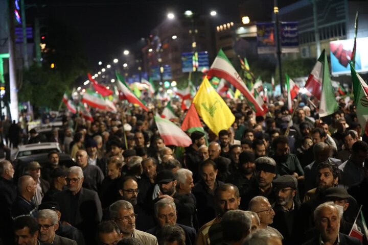 تصاویر/ معنای حضور حماسی، در اجتماع مردمی شهرستان بابل در یازدهم اردیبهشت