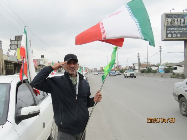 تصاویر/ کاروان خودرویی آملی های غیور از میدان هزار سنگر تا روستای شهیدپرور ازباران