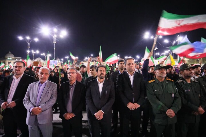 تصاویر/ اجتماع بزرگ اقتدار جان‌فدا و بیعت جامعه کار و تولید همدان با رهبر معظم انقلاب
