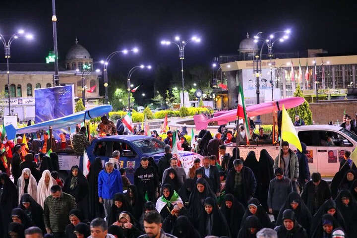 تصاویر/ اجتماع بزرگ اقتدار جان‌فدا و بیعت جامعه کار و تولید همدان با رهبر معظم انقلاب