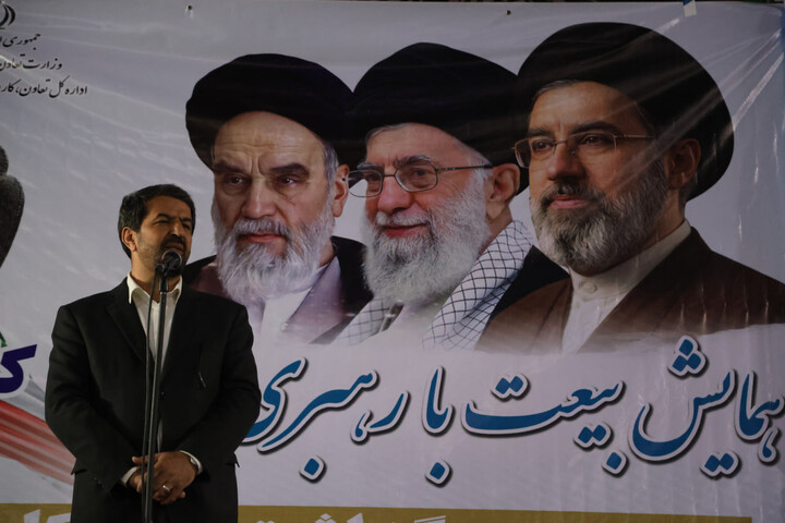تصاویر/ اجتماع بزرگ اقتدار جان‌فدا و بیعت جامعه کار و تولید همدان با رهبر معظم انقلاب