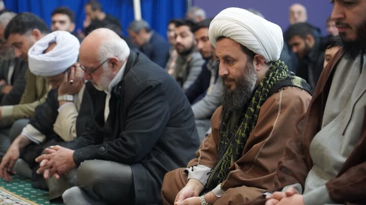 تصاویر/ اقامه نماز استغاثه بعد از تجمع خیابانی در مصلای امام خمینی (ره) شهرستان خوی