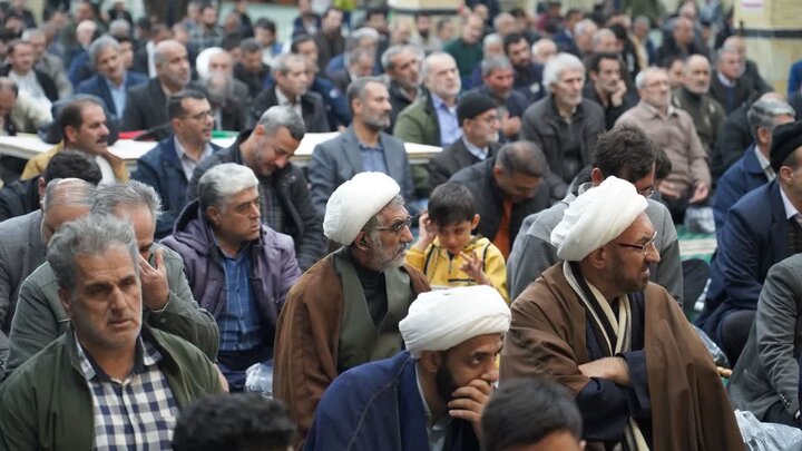 تصاویر/ اقامه نماز استغاثه بعد از تجمع خیابانی در مصلای امام خمینی (ره) شهرستان خوی