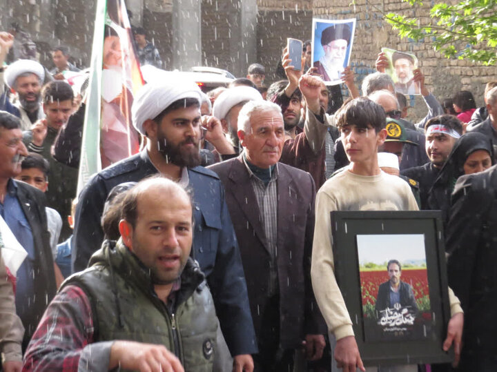 تصاویر/ بیعت روستاهای خوی با رهبر معظم انقلاب