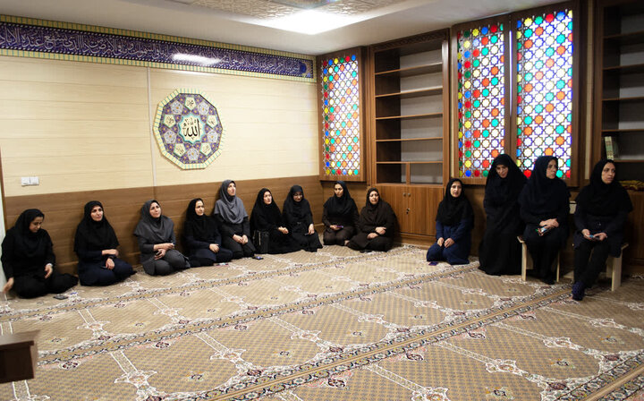 تصاویر / کاروان حامل پرچم متبرک حرم مطهر امام رضا (ع) در قزوین