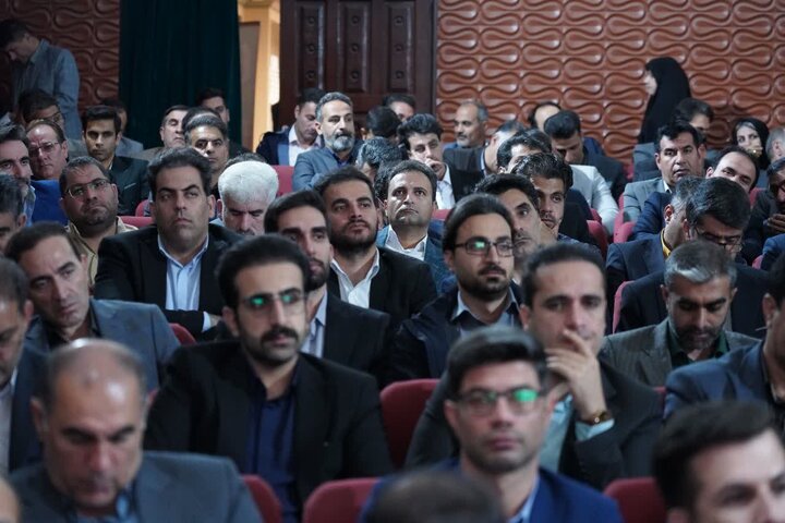 تصاویر/مراسم تجلیل از معلمان لرستان