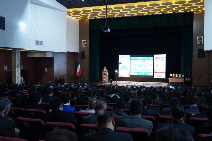تصاویر/مراسم تجلیل از معلمان لرستان