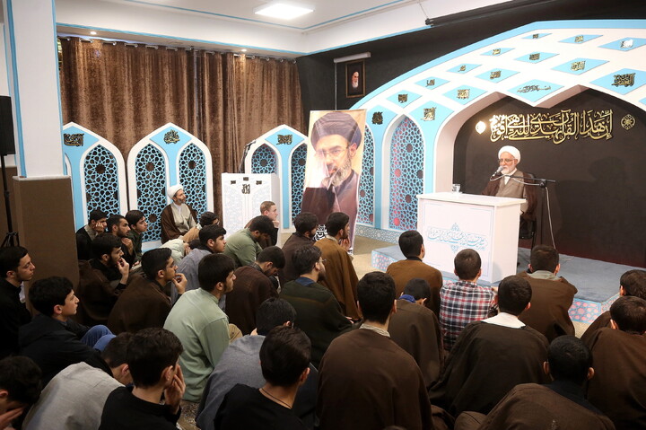تصاویر/ مراسم اربعین بنده‌ی خدا، شهید علی لاریجانی